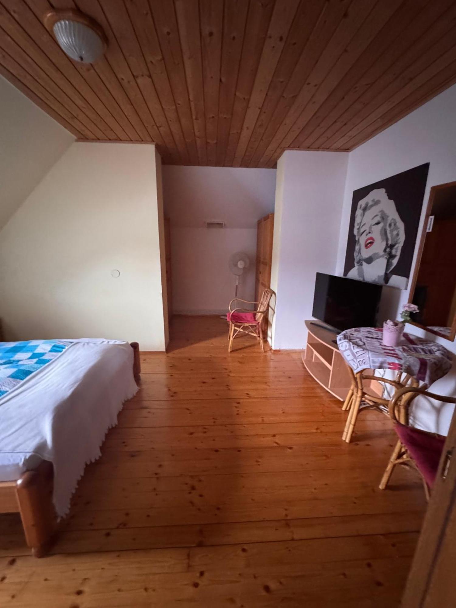 Austria Traveller Hotel Kirchdorf Kirchdorf an der Krems Luaran gambar